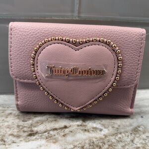 NWT Juicy Couture Pink Heart Embellished wallet